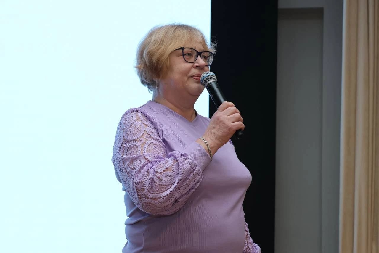 В рамках декады филологии среди лицеистов 9 классов прошла интеллектуальная игра «Тайны русского языка»