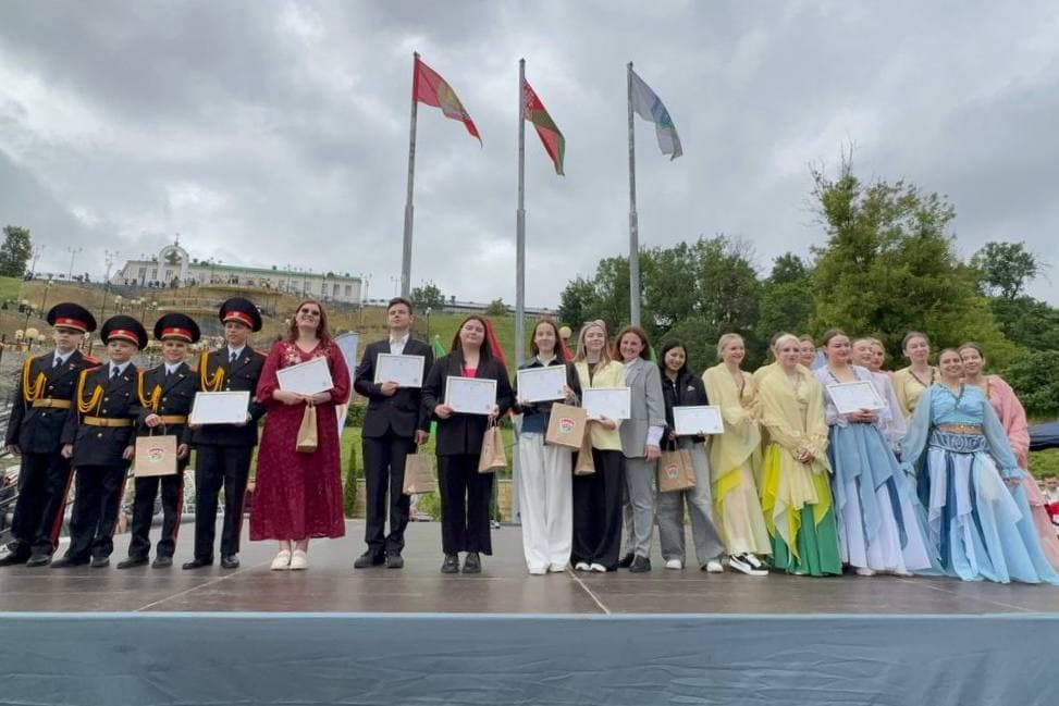 na-gorodskom-festivale-molodezhnogo-tvorchestva-vse-talanty-tebe-moy-mogilyov-yarko-proyavili-sebya-vospitanniki-mogilevskogo-litseya-mvd5.jpg