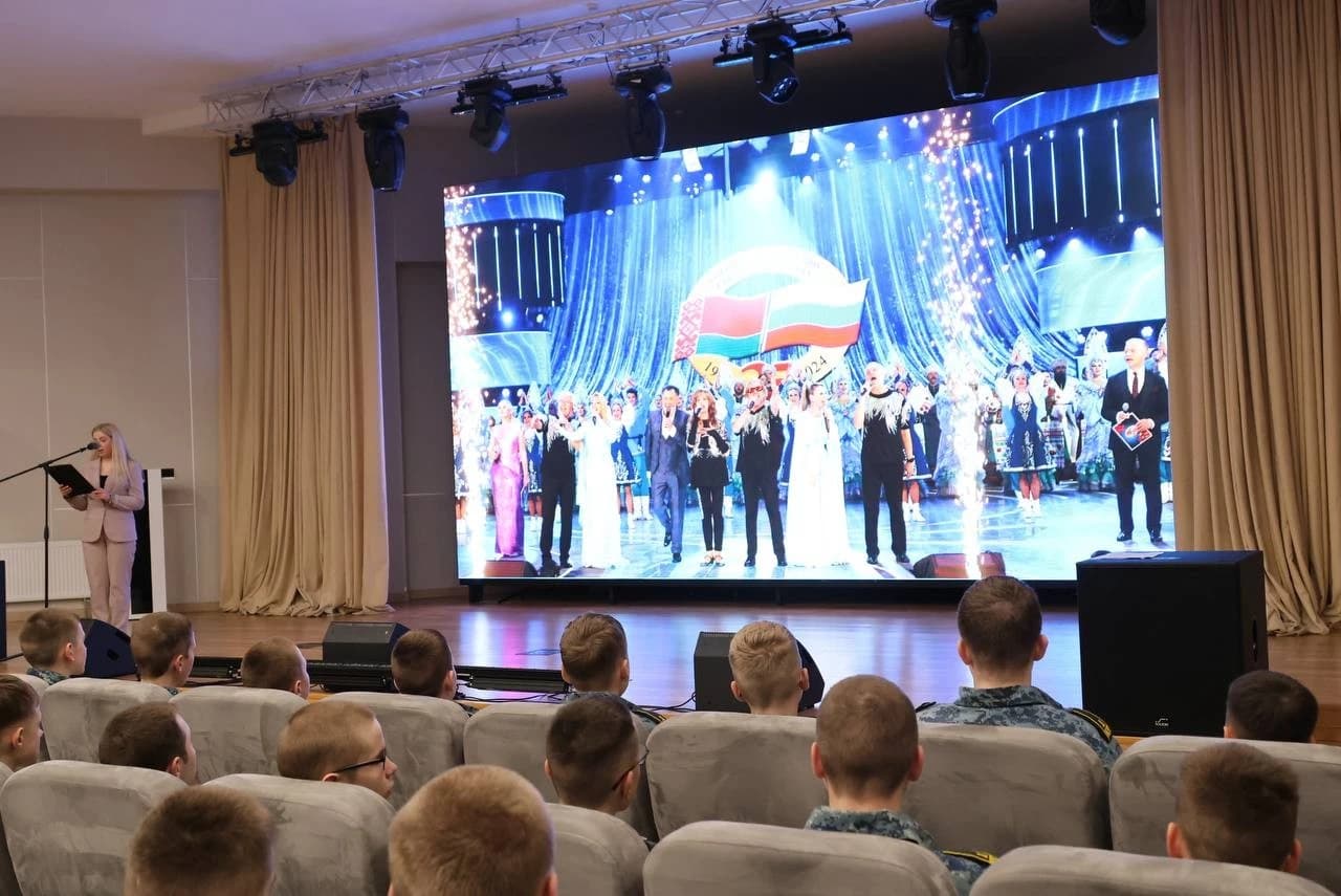 photo_5366196053490735226_y.jpg Час памяти «Беларусь и Россия»