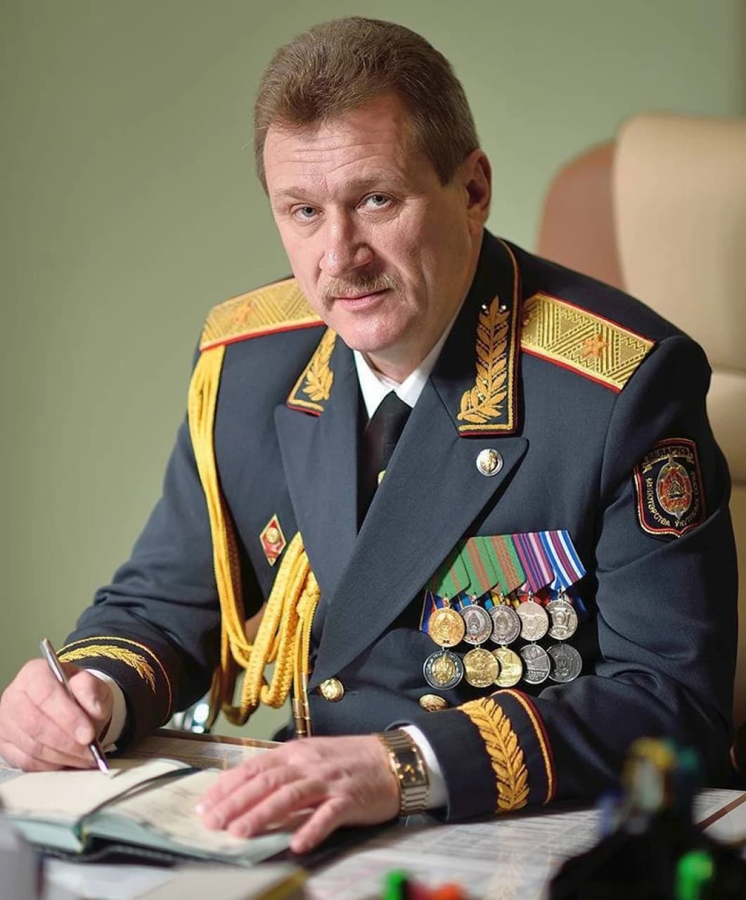 pozdravlenie-nachalnika-mogilevskogo-litseya-mvd-s-dnyom-nezavisimosti.jpg Поздравление начальника Могилевского лицея МВД с Днём Независимости