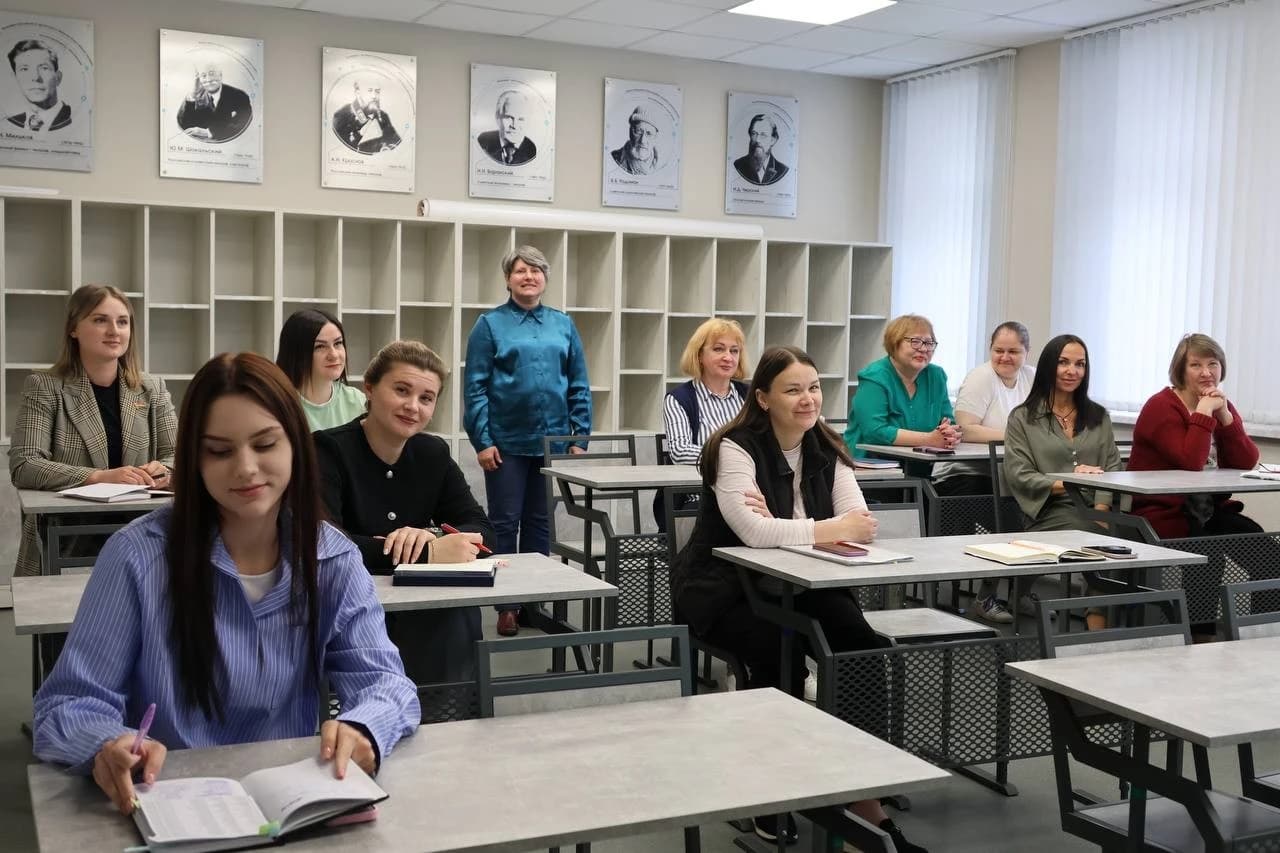 photo_5357043052977454019_y.jpg У Магілёўскім ліцэі МУС працягваюцца курсы павышэння кваліфікацыі для супрацоўнікаў і работнікаў.