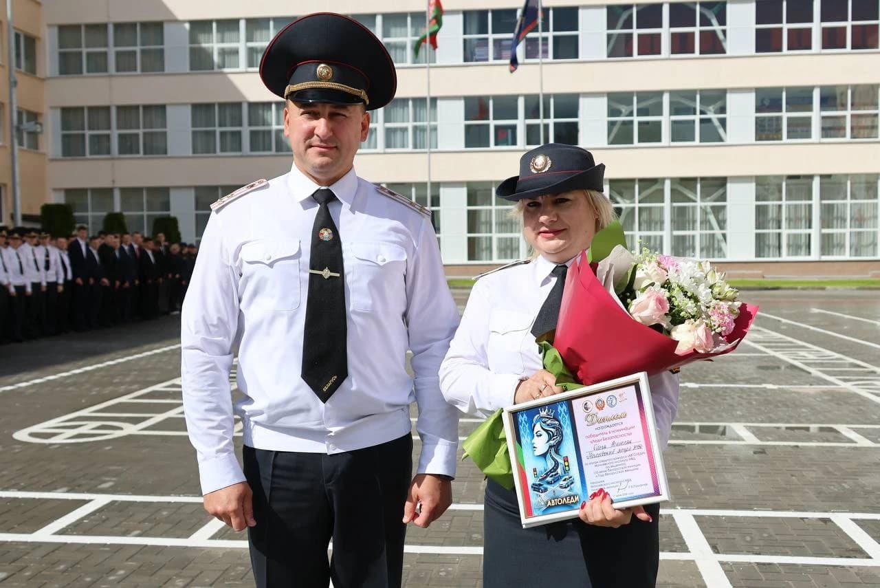 photo_5303380855411646479_y.jpg В Могилевском институте МВД подвели итоги яркого и захватывающего конкурса «Автоледи»